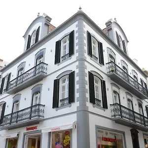 Edificio Charles 206 Homestay Funchal (Madeira)